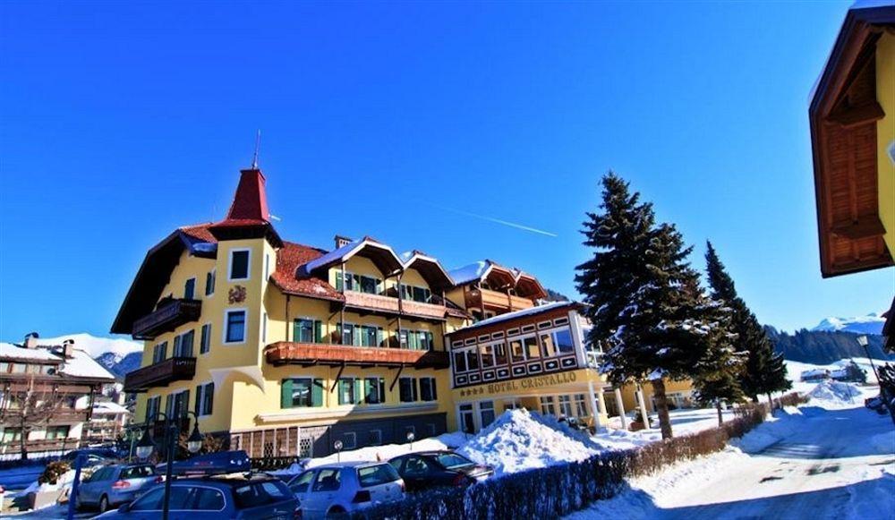 Hotel Cristallo Dobbiaco Extérieur photo